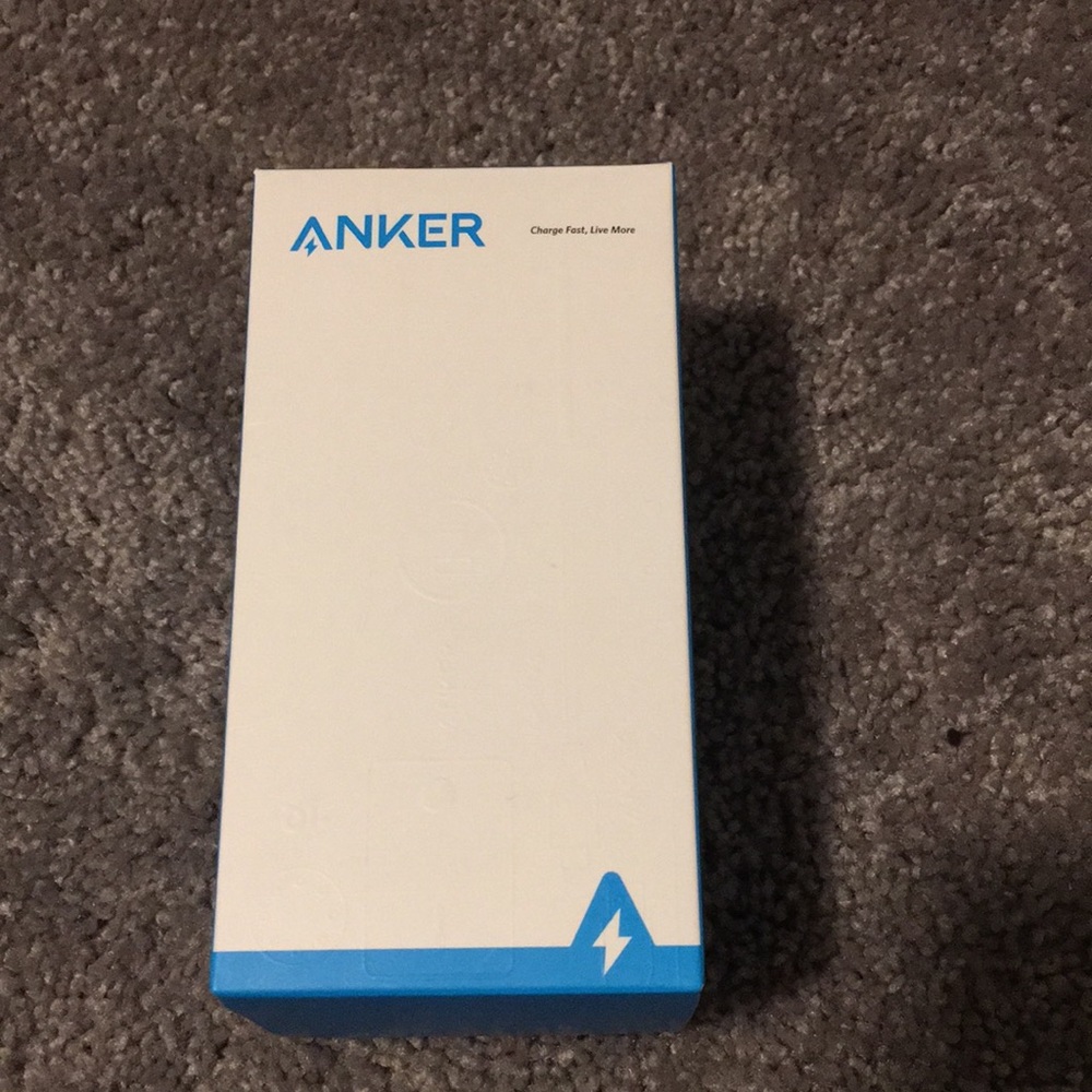 Anker Power Wave charging stand.